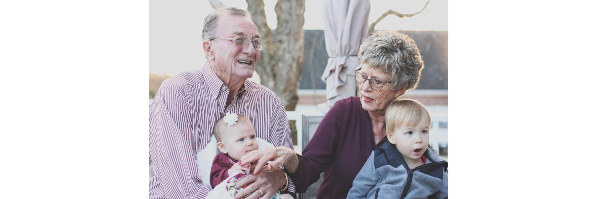 Social Media & Baby Boomers  Social Media & Baby Boomers